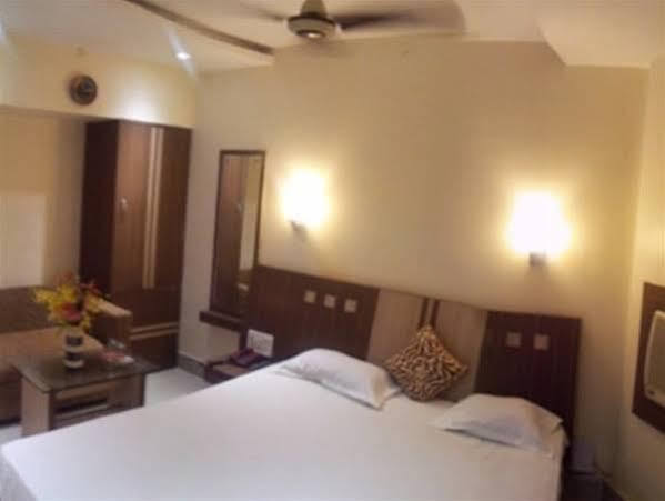 Hotel Anurag Rourkela Εξωτερικό φωτογραφία